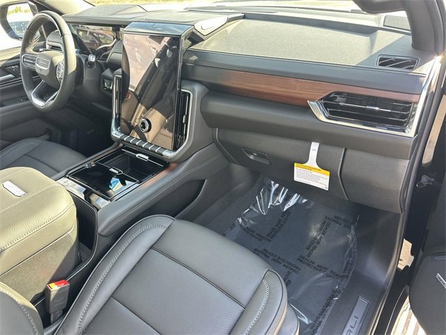 New 2026 GMC Yukon XL Denali w/ Denali Reserve Package image 27