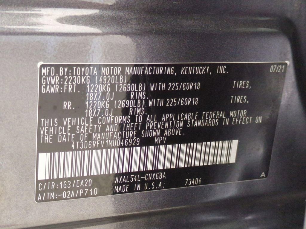 Used 2021 Toyota RAV4 Limited AWD/4WD image 32