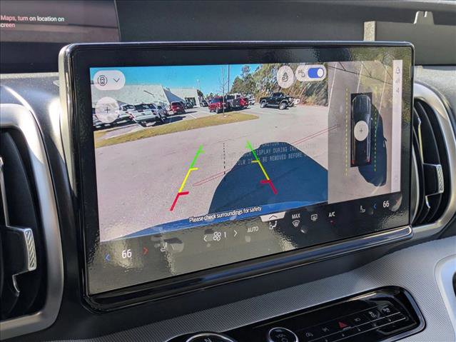 New 2026 Ford Expedition Active image 13