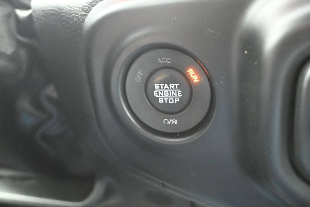 Used 2022 Jeep Gladiator Rubicon w/ LED Lighting Group AWD/4WD image 24