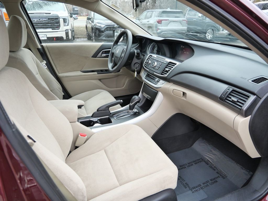 Used 2013 Honda Accord LX image 15