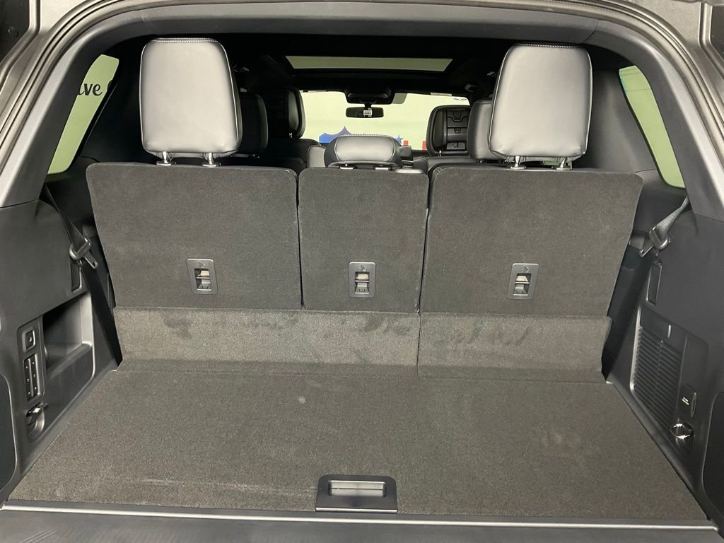 New 2026 Ford Expedition Platinum w/ Stealth Appearance Package image 11