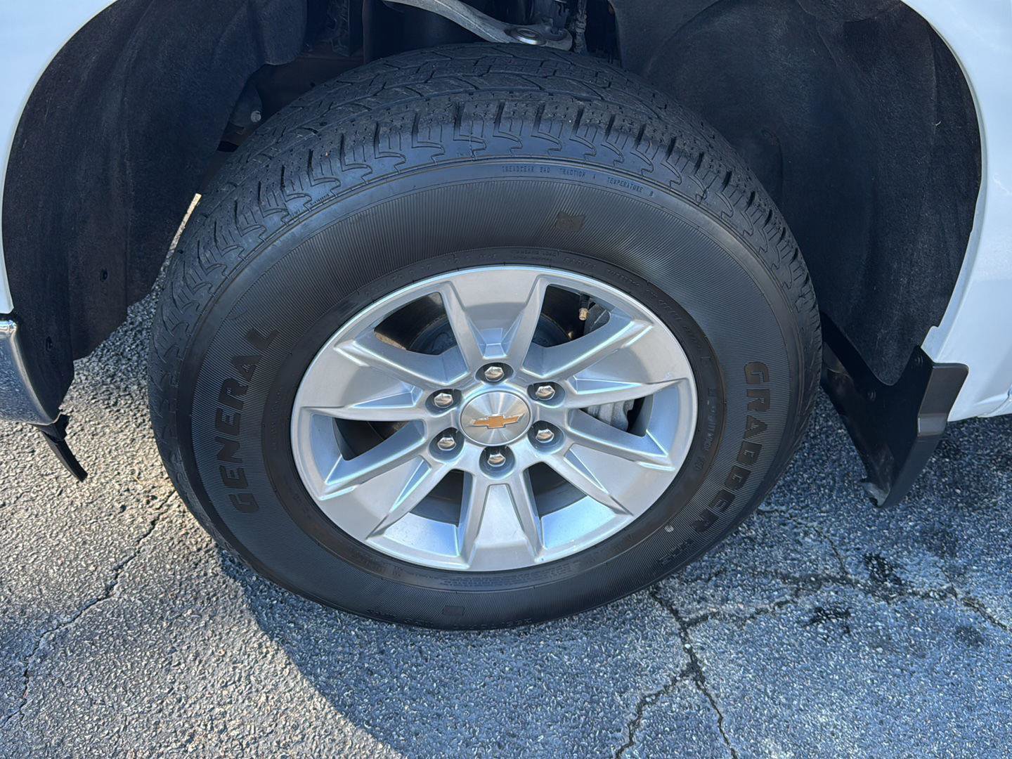 Certified 2025 Chevrolet Silverado 1500 LT image 32