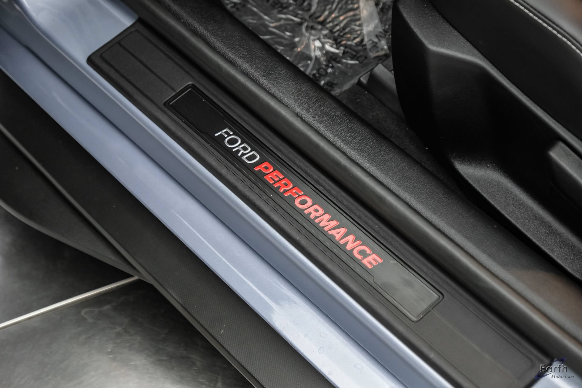 Used 2022 Ford Mustang Shelby GT500 w/ Carbon Fiber Track Pack RWD image 52