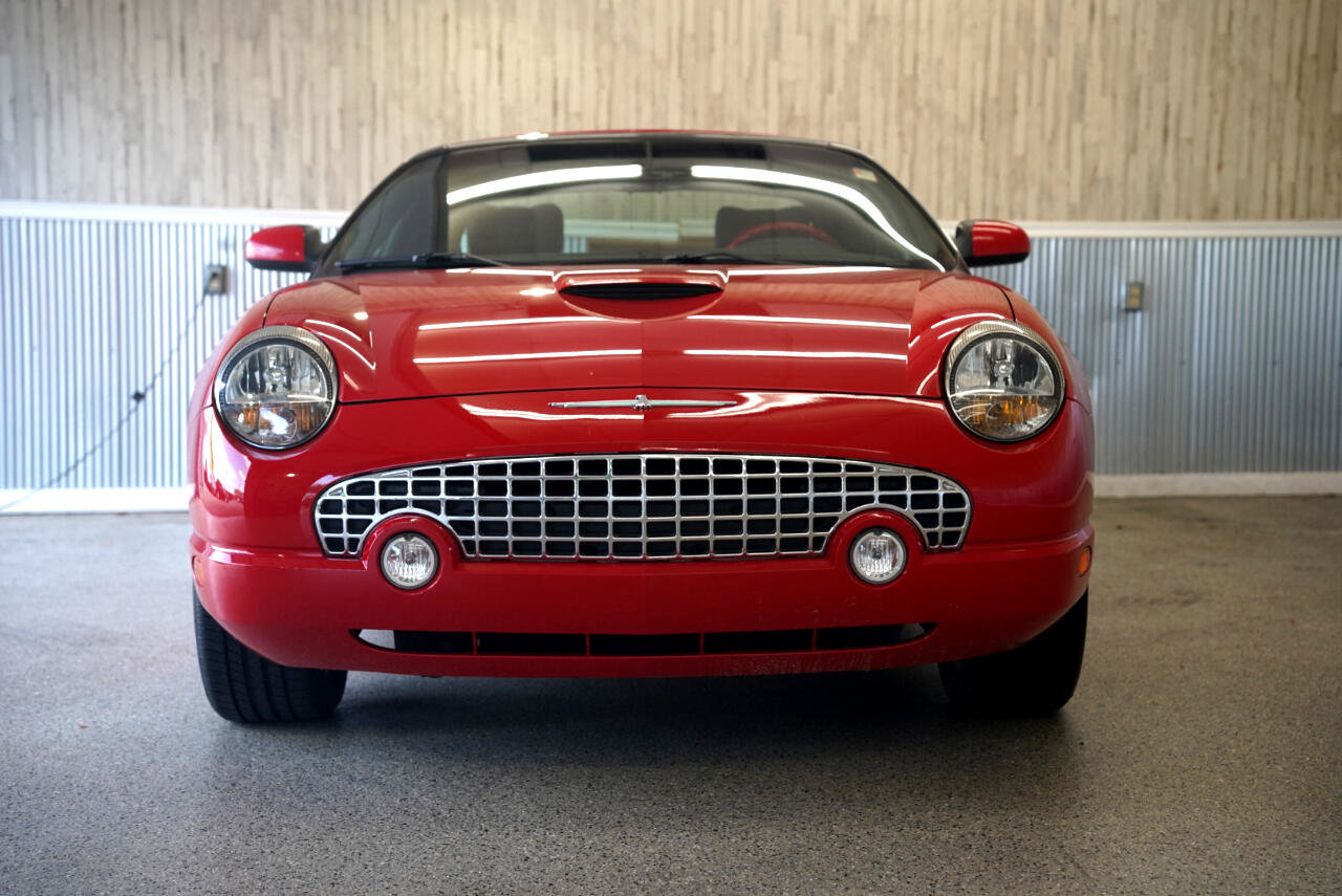 Used 2002 Ford Thunderbird image 3