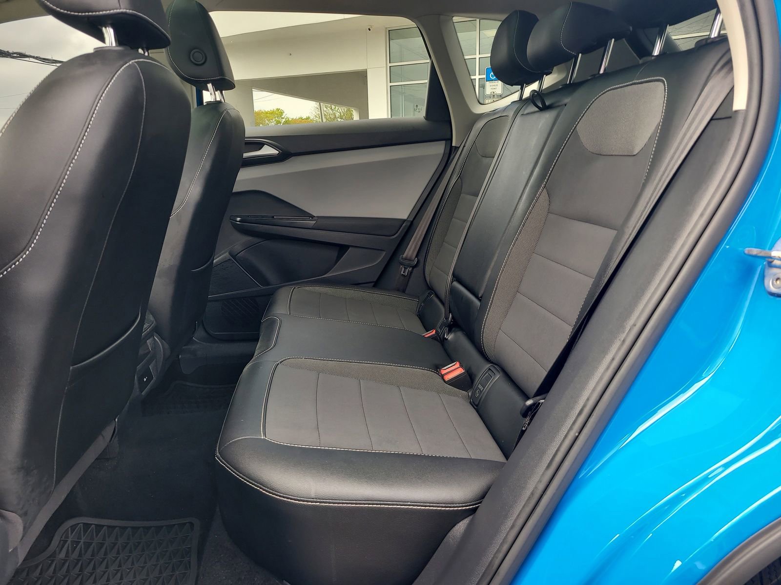 Used 2022 Volkswagen Taos SE image 12