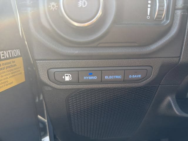 Used 2024 Jeep Wrangler Unlimited Rubicon 4xe AWD/4WD image 36