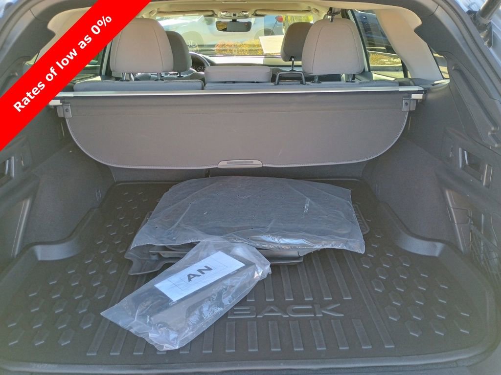Certified 2025 Subaru Outback Premium w/ Popular Package #1A image 18