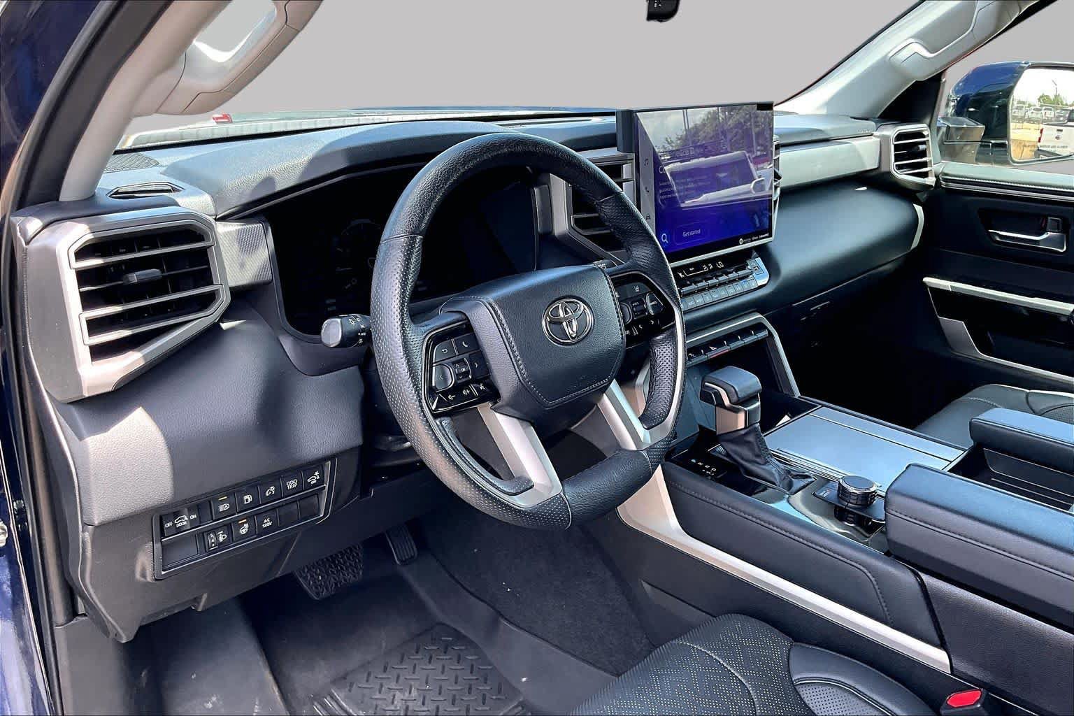 Used 2023 Toyota Sequoia Limited RWD image 18