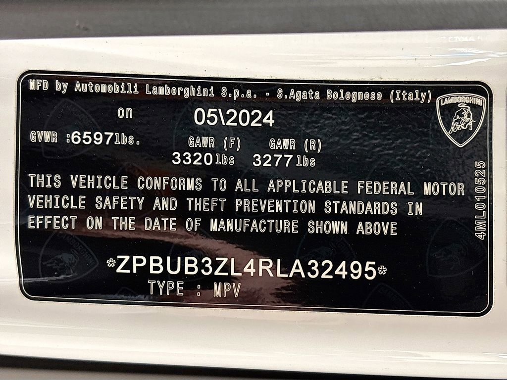 Used 2024 Lamborghini Urus S image 31