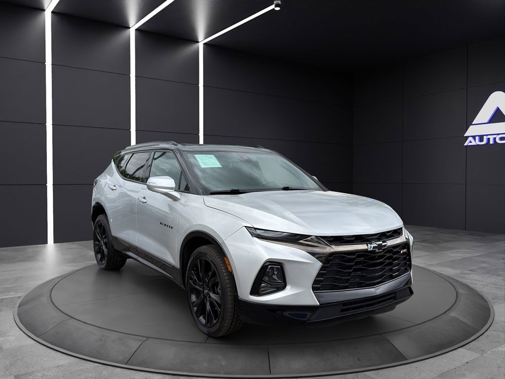 Used 2022 Chevrolet Blazer RS w/ Enhanced Convenience Package AWD/4WD image 3