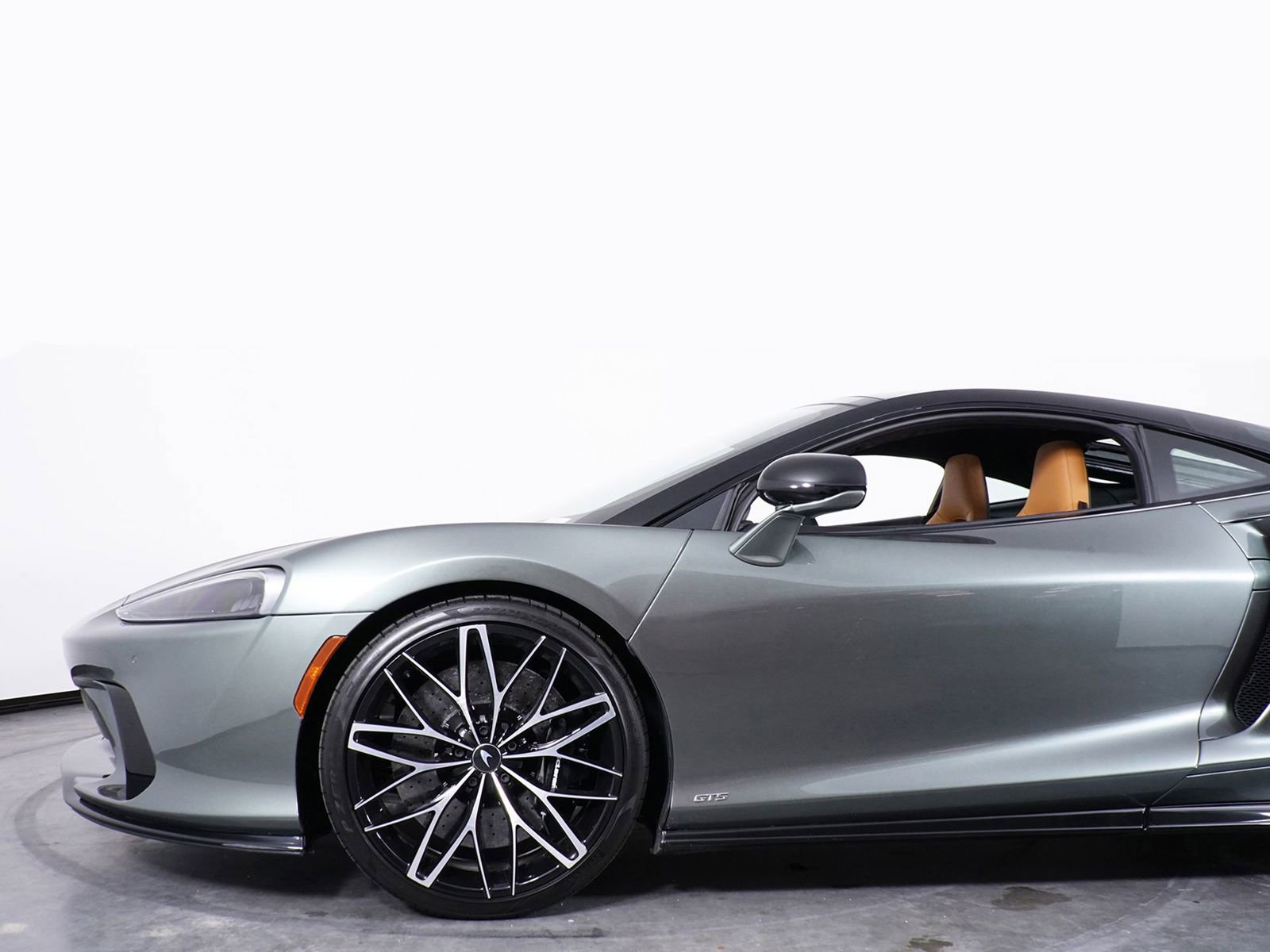 Used 2025 McLaren GTS image 12