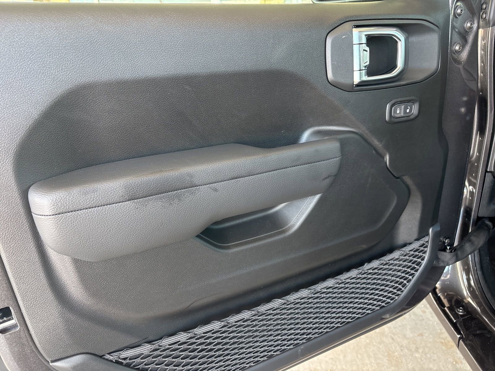 New 2026 Jeep Wrangler Unlimited Sport AWD/4WD image 10