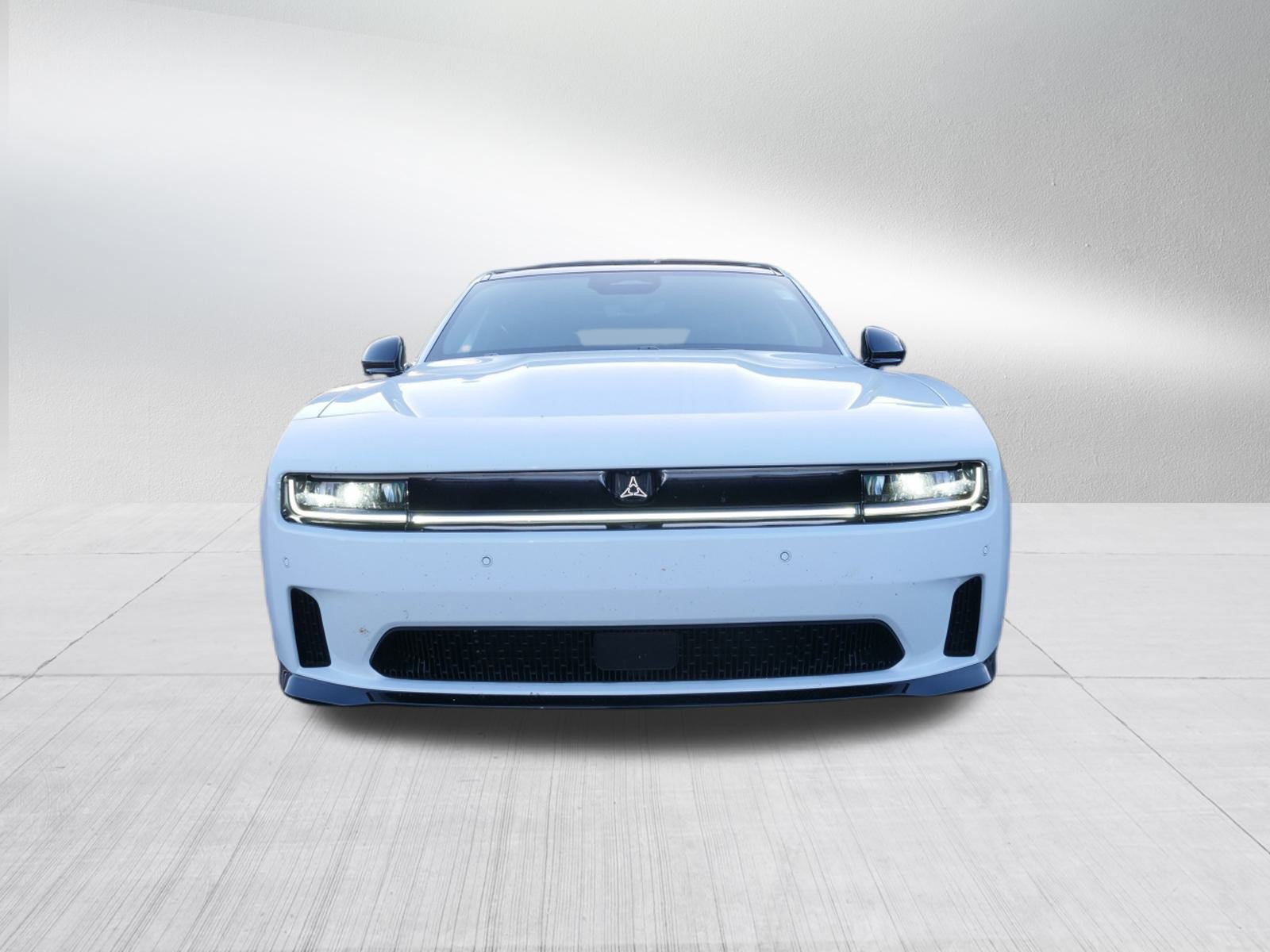 Used 2024 Dodge Charger Daytona R/T w/ Plus Group AWD/4WD image 8