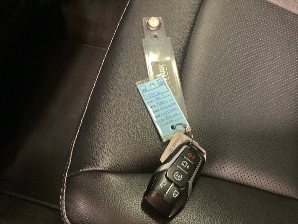 Used 2017 Ford Explorer Limited w/ Equipment Group 301A image 32