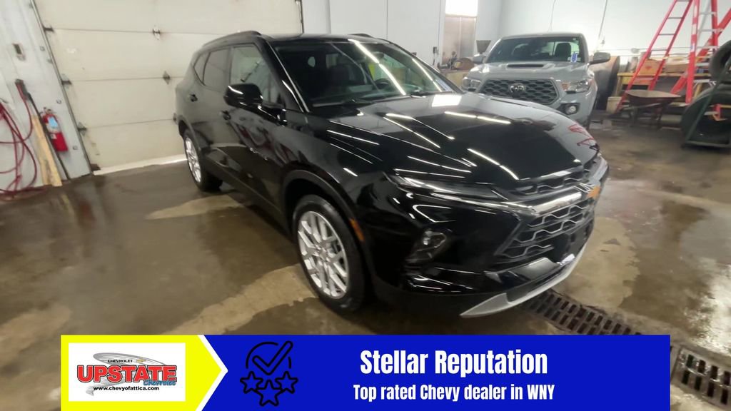 Used 2023 Chevrolet Blazer LT w/ Convenience Package image 6