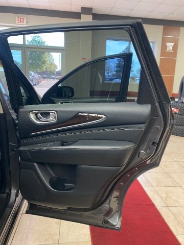 Used 2019 INFINITI QX60 Luxe w/ Sensory Package image 13