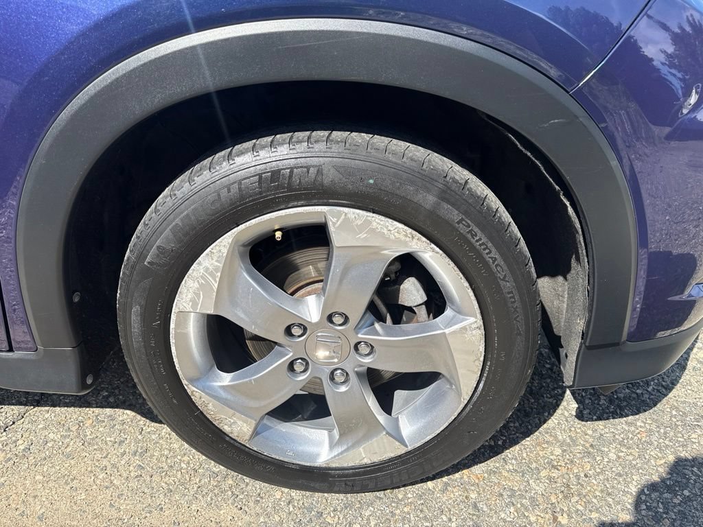 Used 2016 Honda HR-V LX image 11