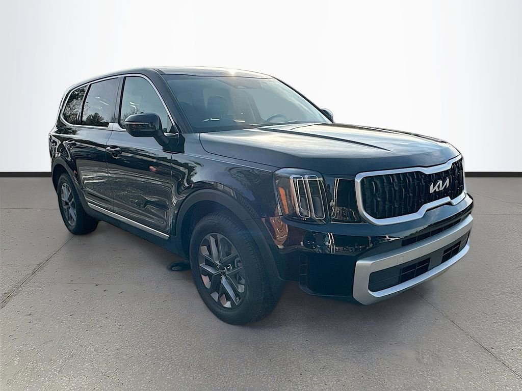 Certified 2025 Kia Telluride LX