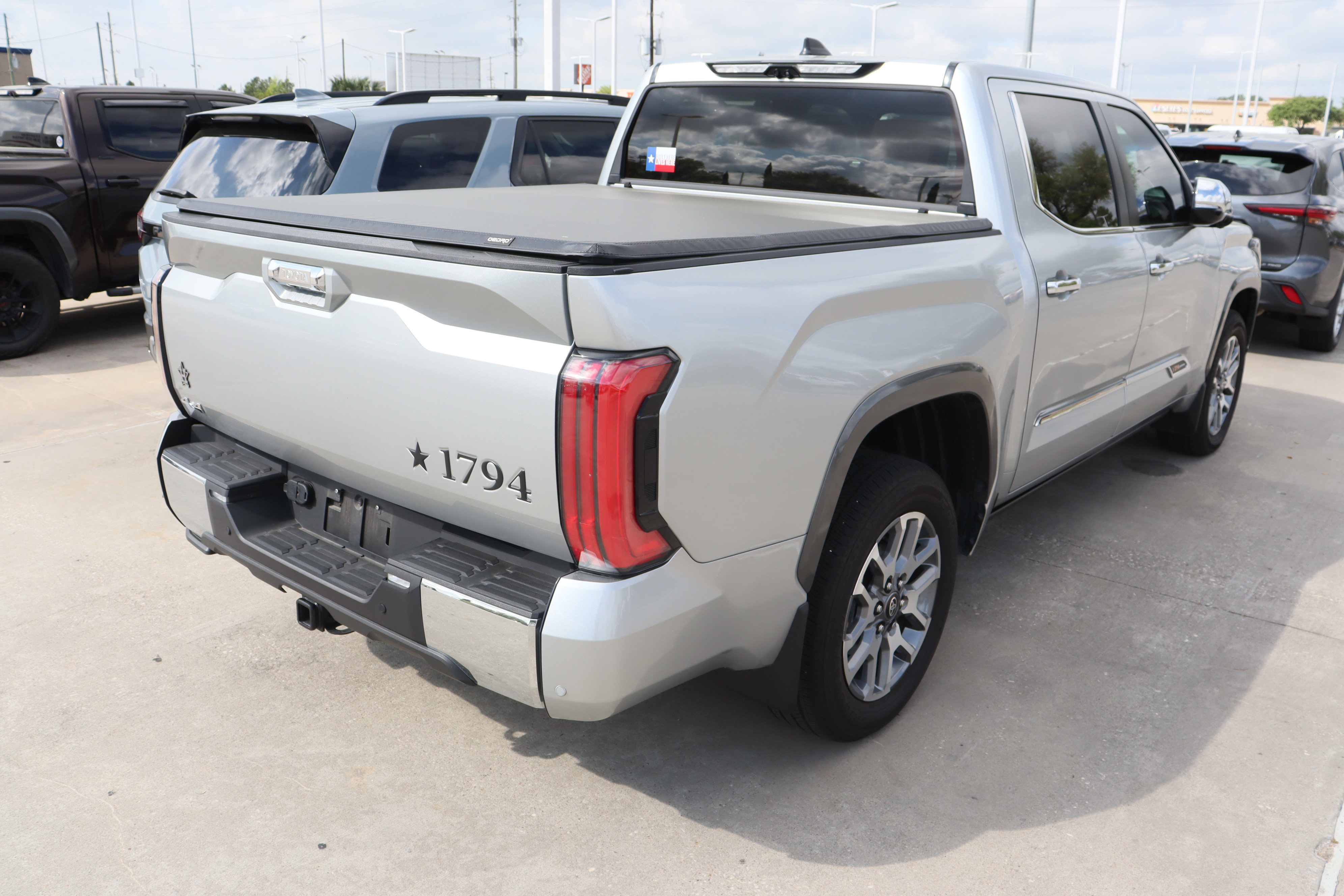 Used 2025 Toyota Tundra 1794 Edition image 11
