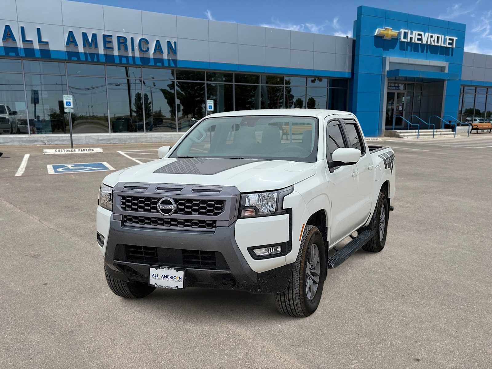 Used 2025 Nissan Frontier SV w/ SV Convenience Package AWD/4WD image 1