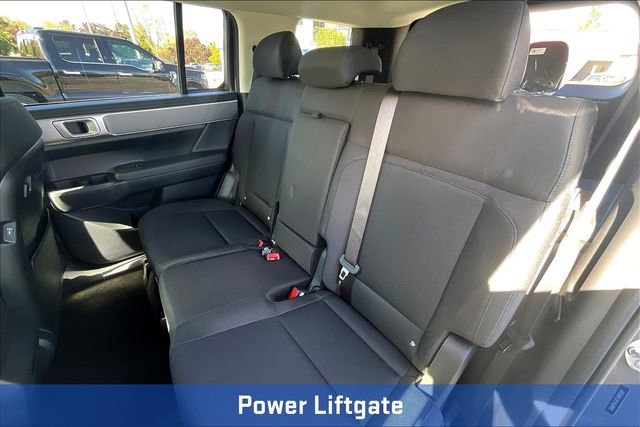 New 2026 Hyundai Santa Fe SE FWD image 12