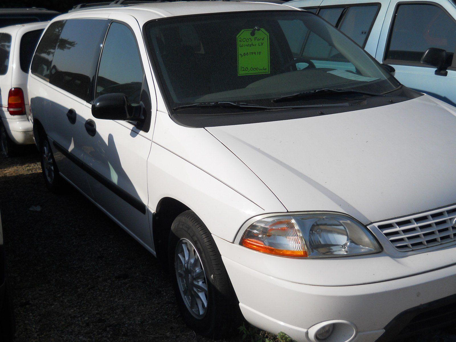 Used 2003 Ford Windstar LX FWD image 1