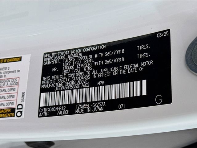 Used 2025 Toyota 4Runner TRD Off-Road image 32