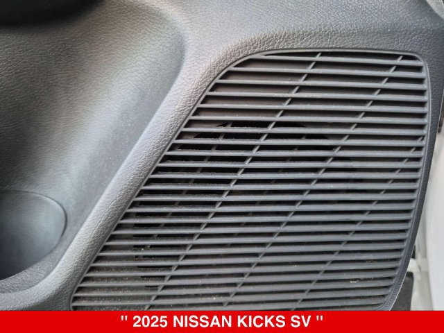 Certified 2025 Nissan Kicks SV AWD/4WD image 14