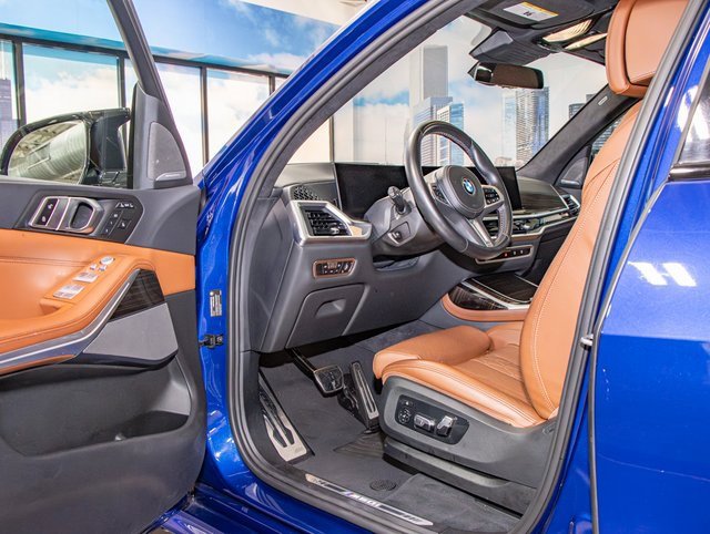 Certified 2023 BMW X7 M60i image 13