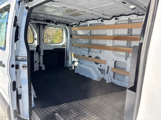 Used 2024 Ford Transit 250 Low Roof AWD w/ Exterior Upgrade Package image 34