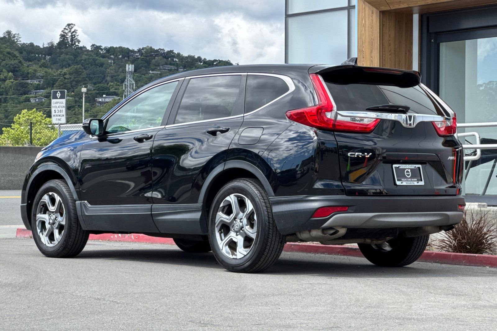Used 2017 Honda CR-V EX image 6