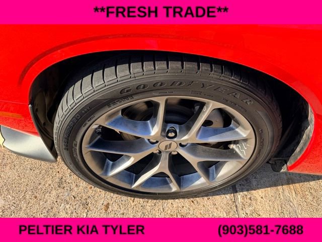 Used 2022 Dodge Challenger GT image 5