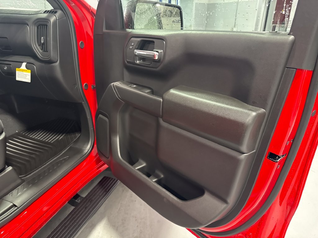 New 2026 Chevrolet Silverado 1500 Custom AWD/4WD image 34