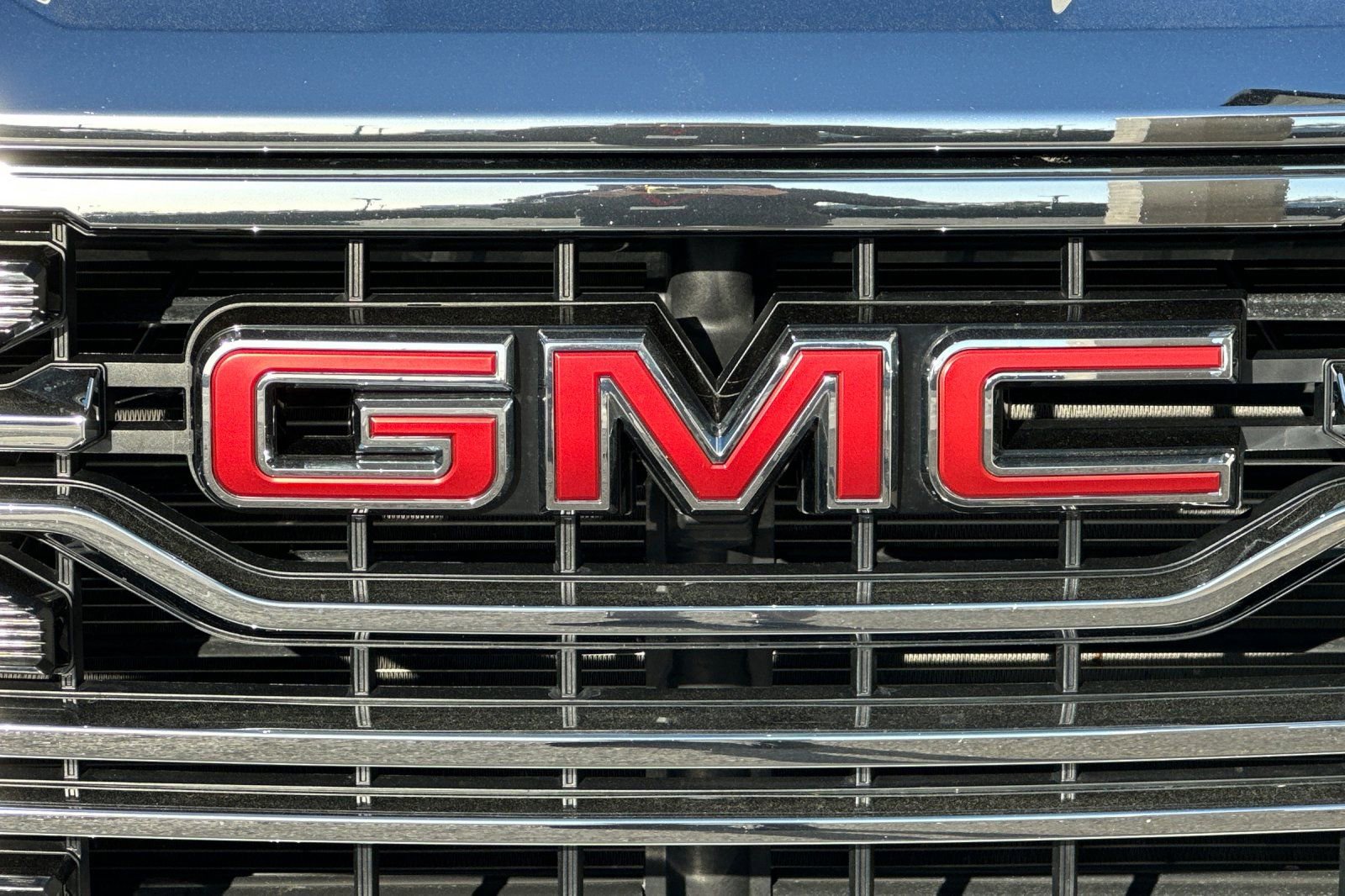 Certified 2025 GMC Sierra 1500 SLT image 37