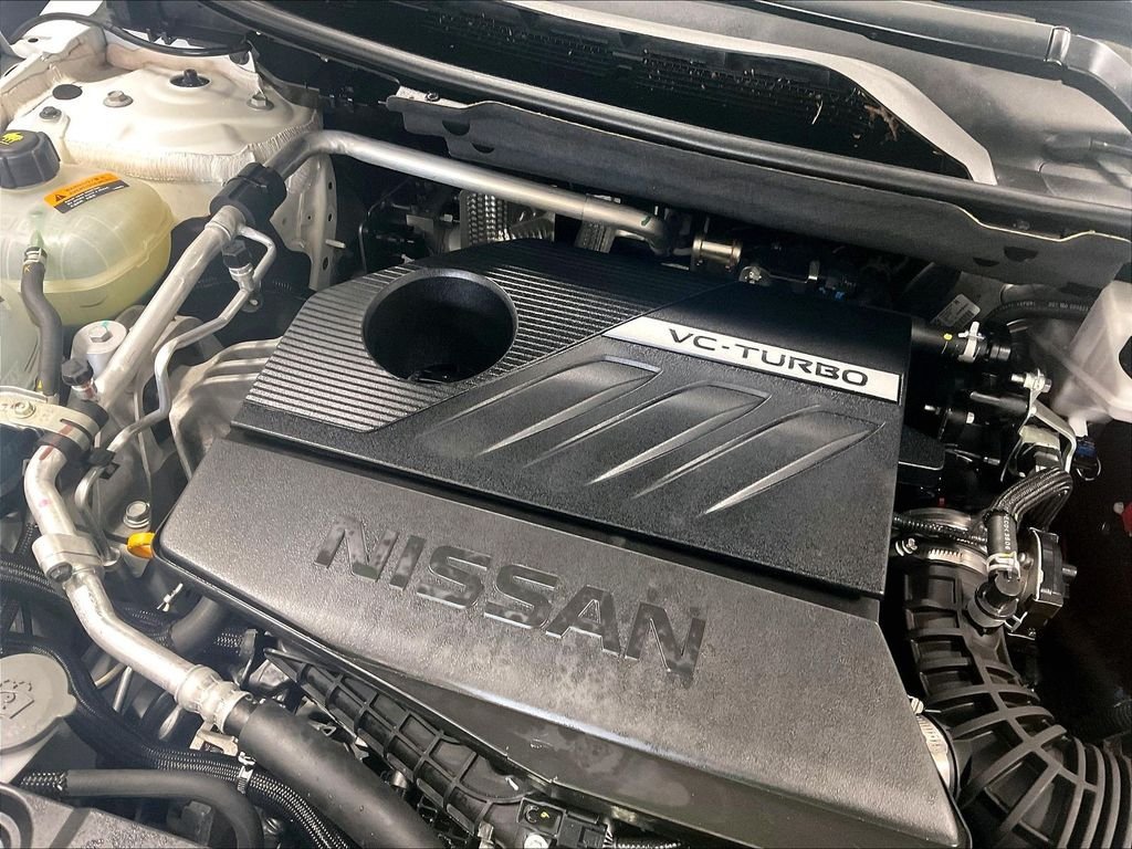 Used 2023 Nissan Rogue S AWD/4WD image 35