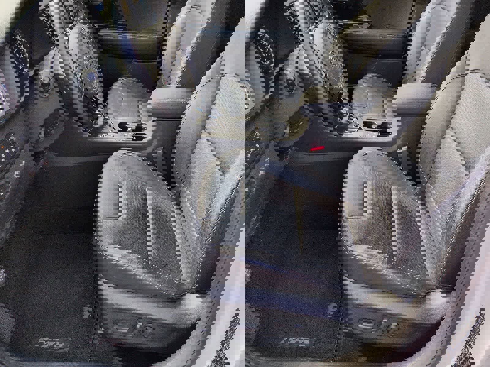 Used 2019 Kia Niro EX w/ EX Premium Package FWD image 8