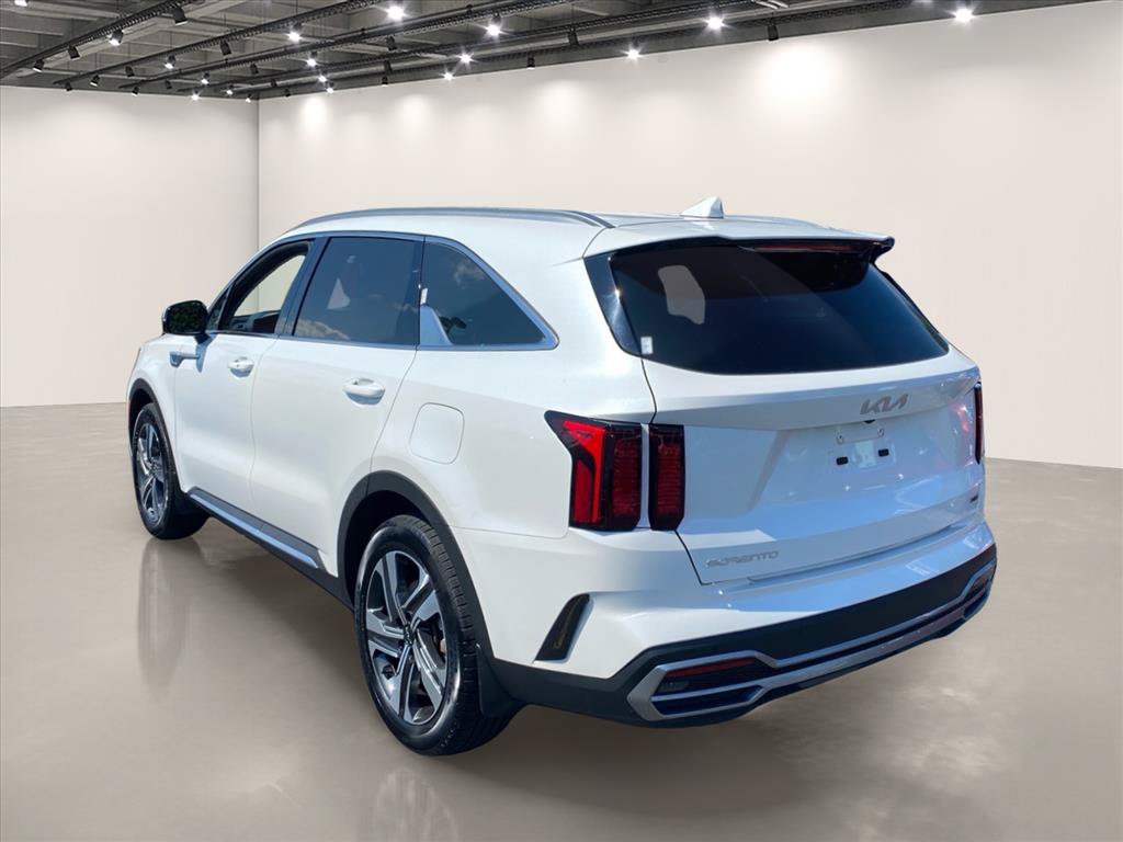 Certified 2023 Kia Sorento EX AWD/4WD image 6