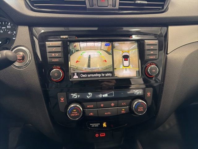 Used 2020 Nissan Rogue Sport SV w/ Technology Package AWD/4WD image 43