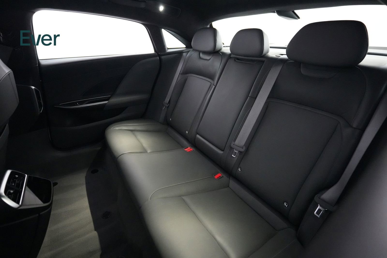 Used 2023 Lucid Air Pure image 24