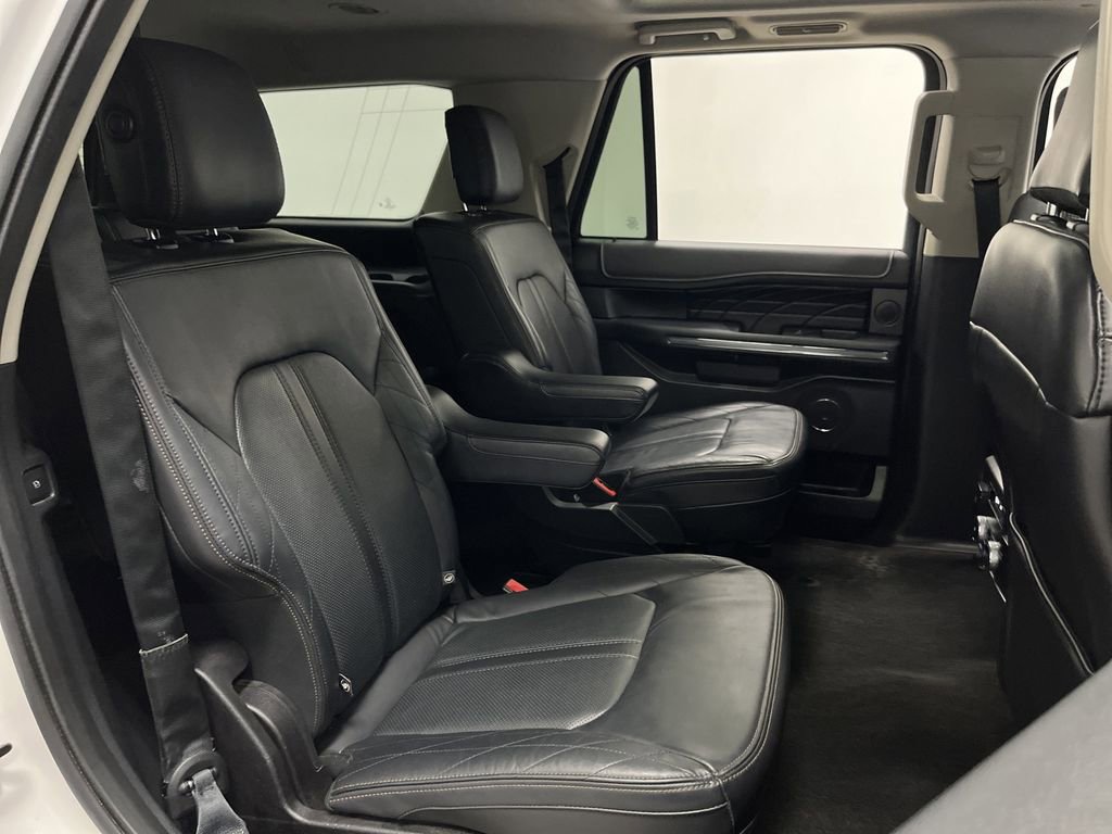 Used 2019 Ford Expedition Platinum image 34