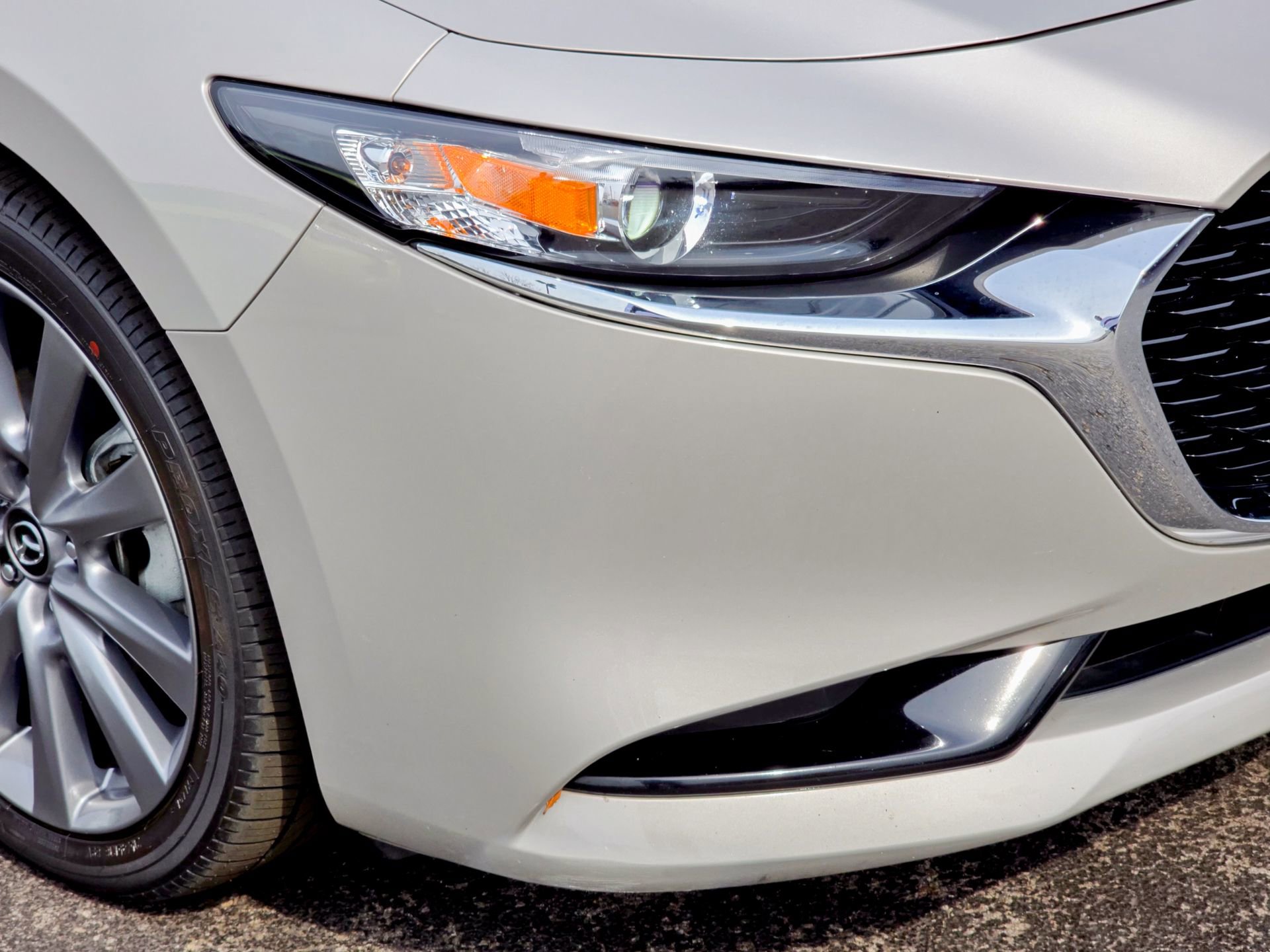Used 2025 MAZDA MAZDA3 s image 4