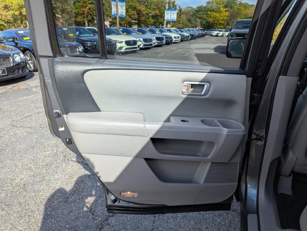 Used 2010 Honda Pilot LX image 35