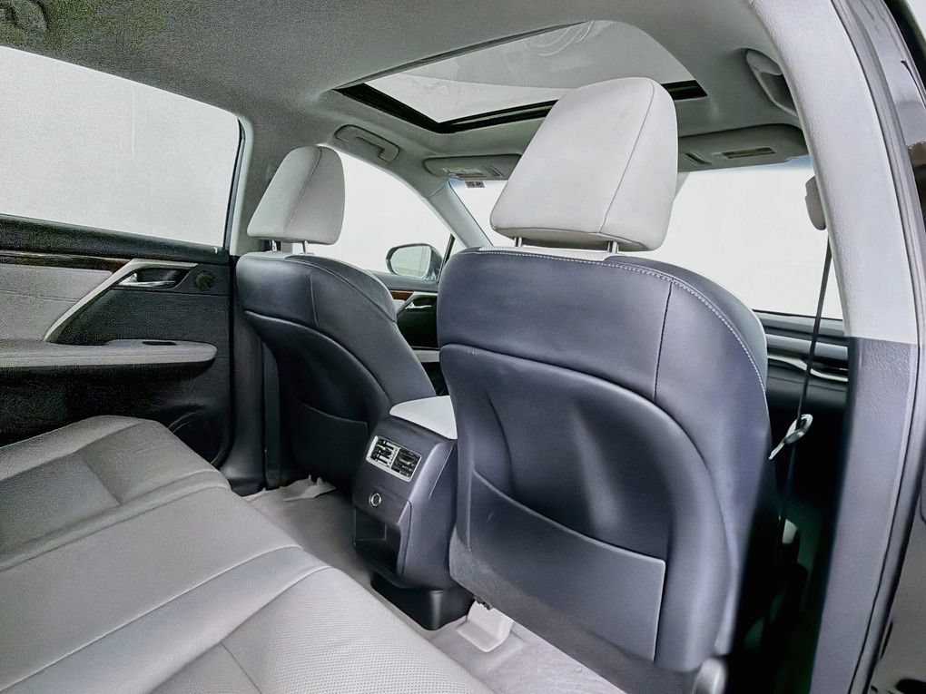 Used 2019 Lexus RX 350 FWD w/ Premium Package image 28
