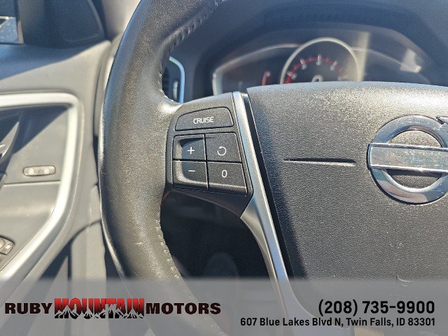 Used 2018 Volvo V60 T5 Cross Country AWD/4WD image 18