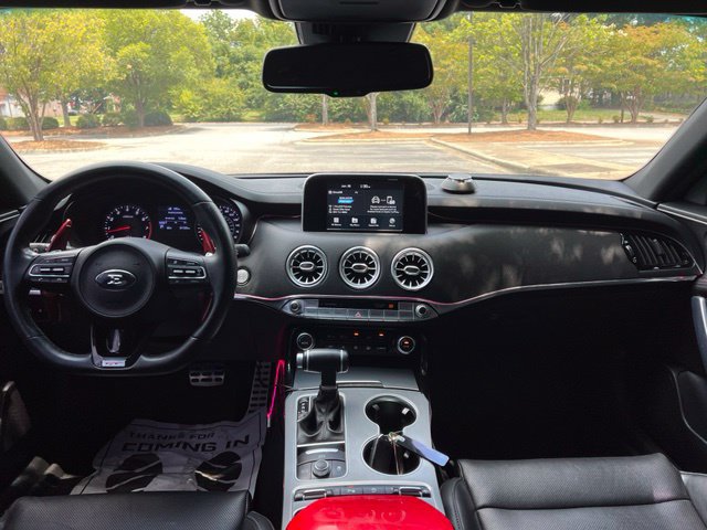 Used 2021 Kia Stinger GT RWD image 25