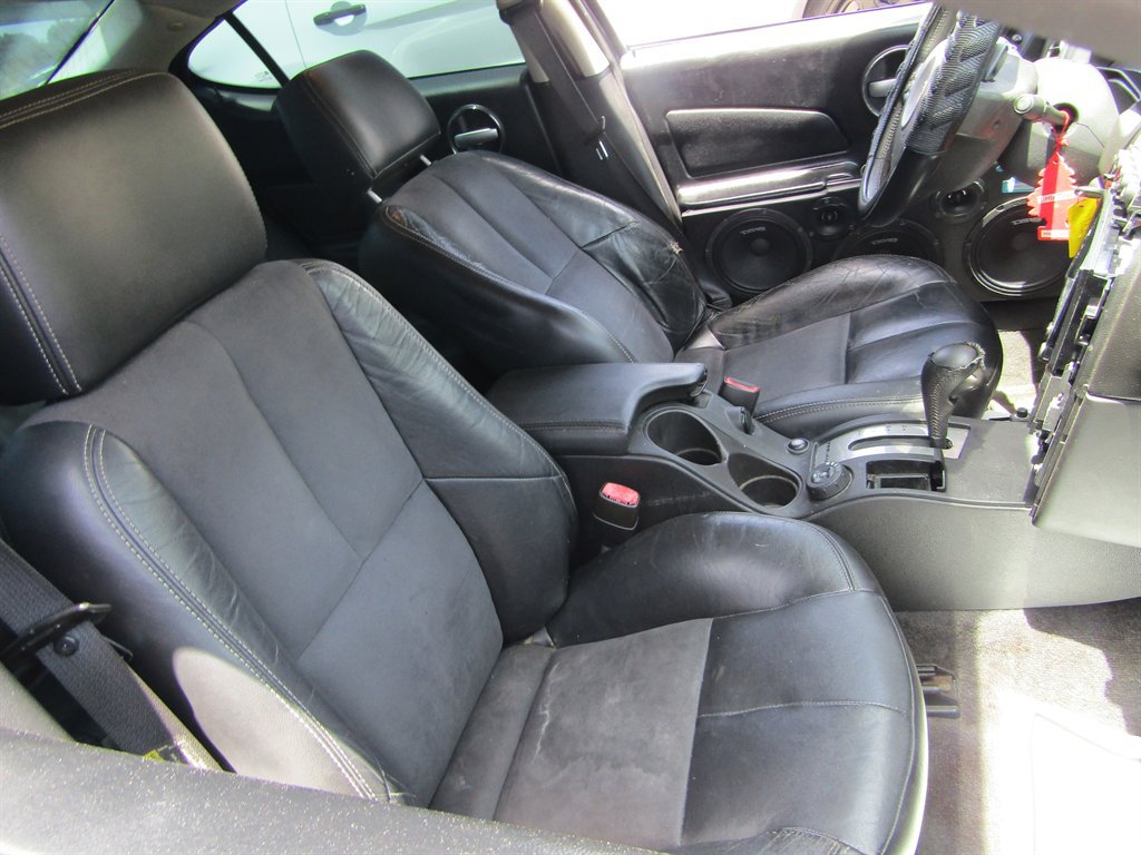 Used 2006 Pontiac Grand Prix GXP w/ Sun And Sound Package FWD image 5