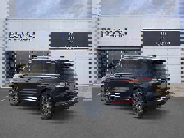 New 2026 Lincoln Aviator Reserve image 4