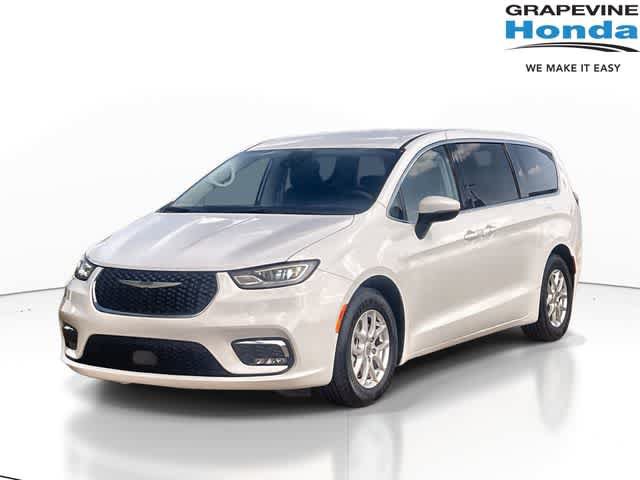 Used 2023 Chrysler Pacifica Touring-L