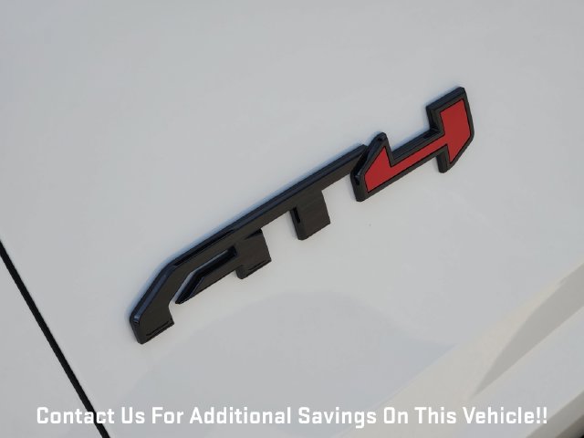 New 2027 GMC Yukon AT4 w/ AT4 Premium Package AWD/4WD image 8